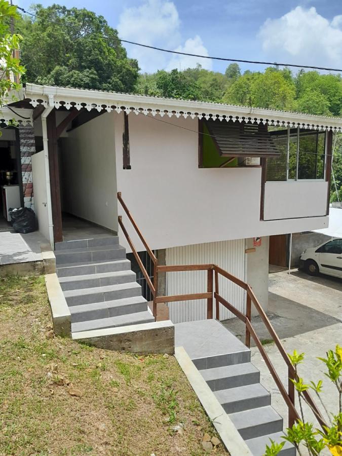 La Poulette Amazonienne Rivière-Pilote Exterior foto